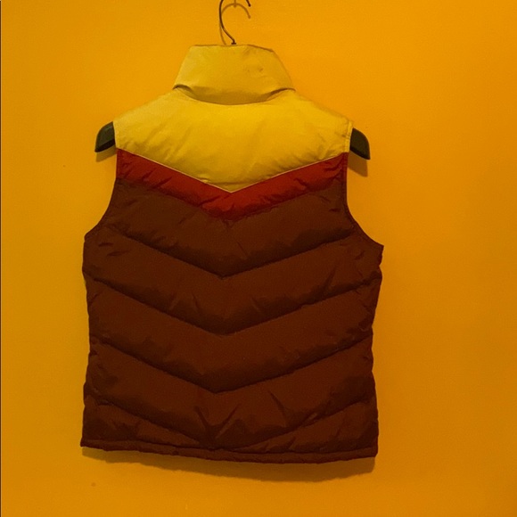 🚫SOLD🚫 Winter vest - Picture 3 of 6